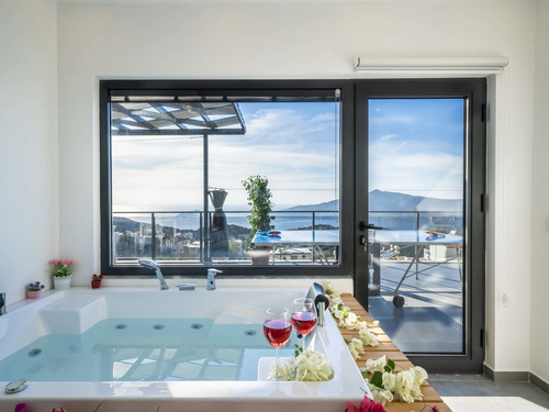  gece  -  Kasım
  | Kalkan Kördere Balayı Villası (Jakuzili, Deniz Manzaralı, Lüks)